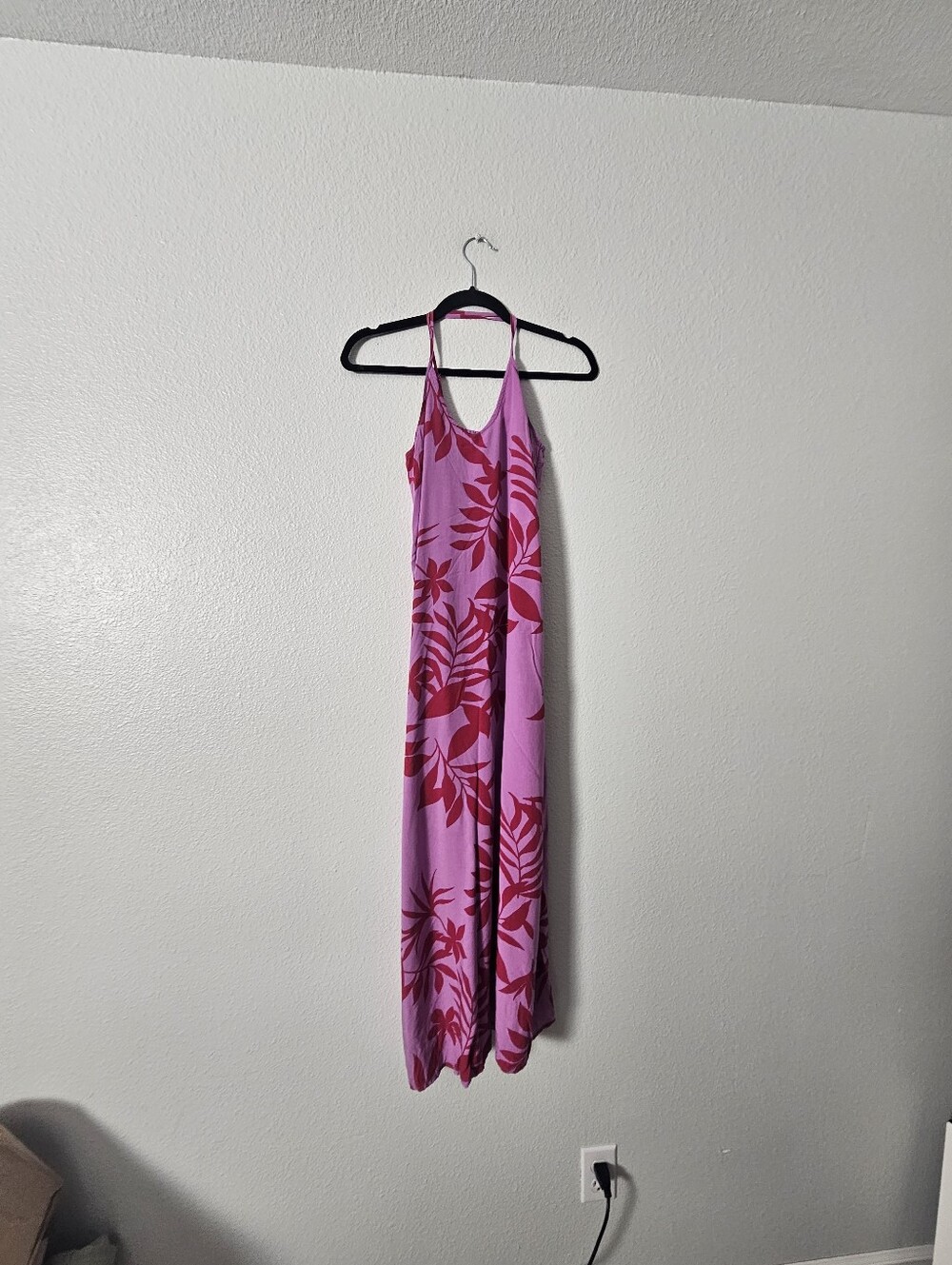 Old Navy Pink Tropical Print Midi Length Sz M